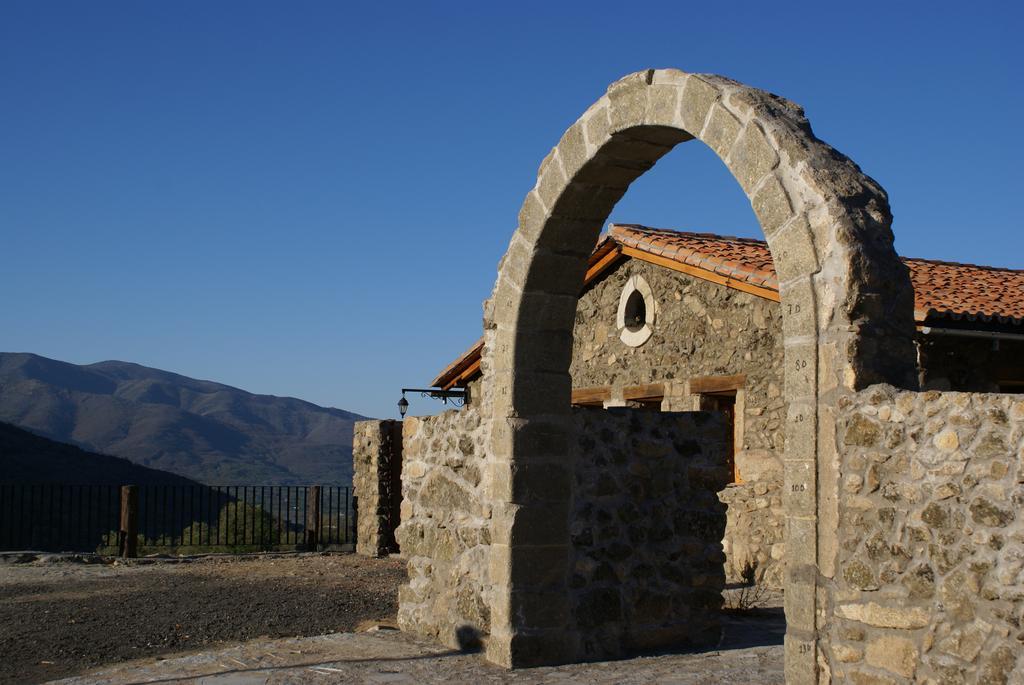 Albergue El Solitario Banos De Montemayor Eksteriør billede