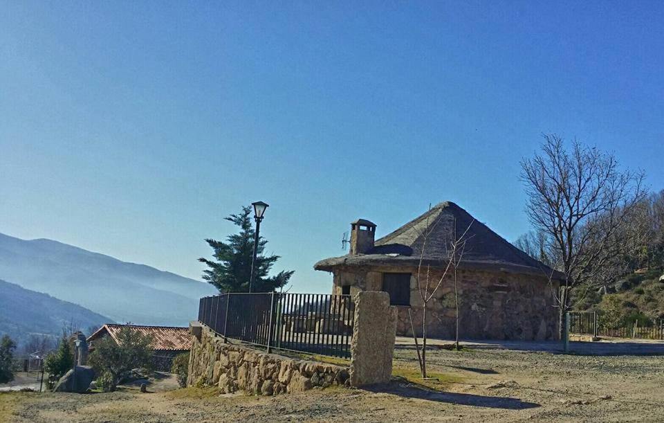 Albergue El Solitario Banos De Montemayor Eksteriør billede